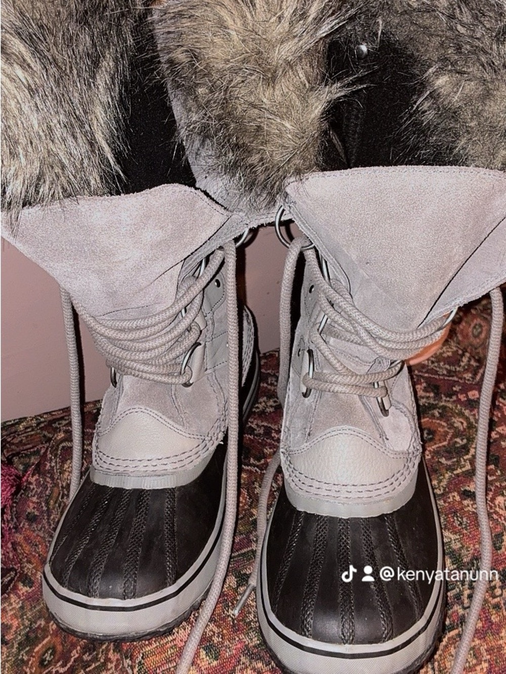 Sorel Gray Suede & Black Rubber w/ Removable Faux Fur-Trim Lace-Up Winter Boots